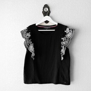 Tommy Hilfiger Women’s Sz L Black Embroidered Flutter Sleeve Top Paisley Cotton
